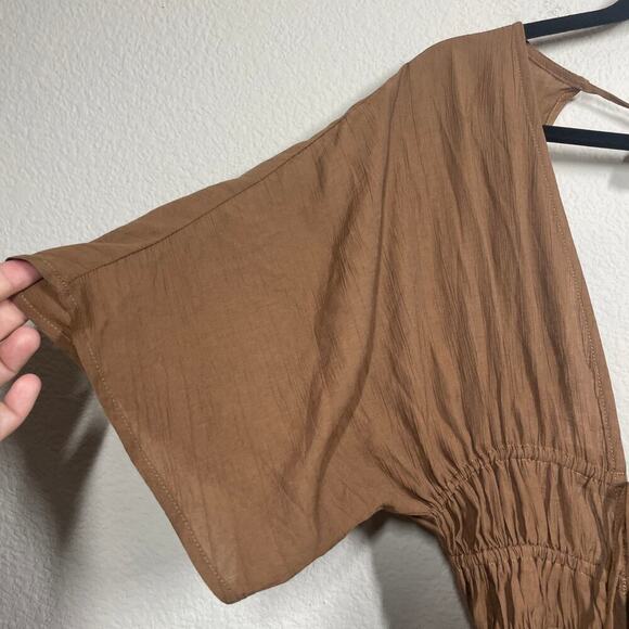 Solai Size Small Drawstring Waist Tie Back Romper Brown Cut Out Short Sleeves - Picture 4 of 11